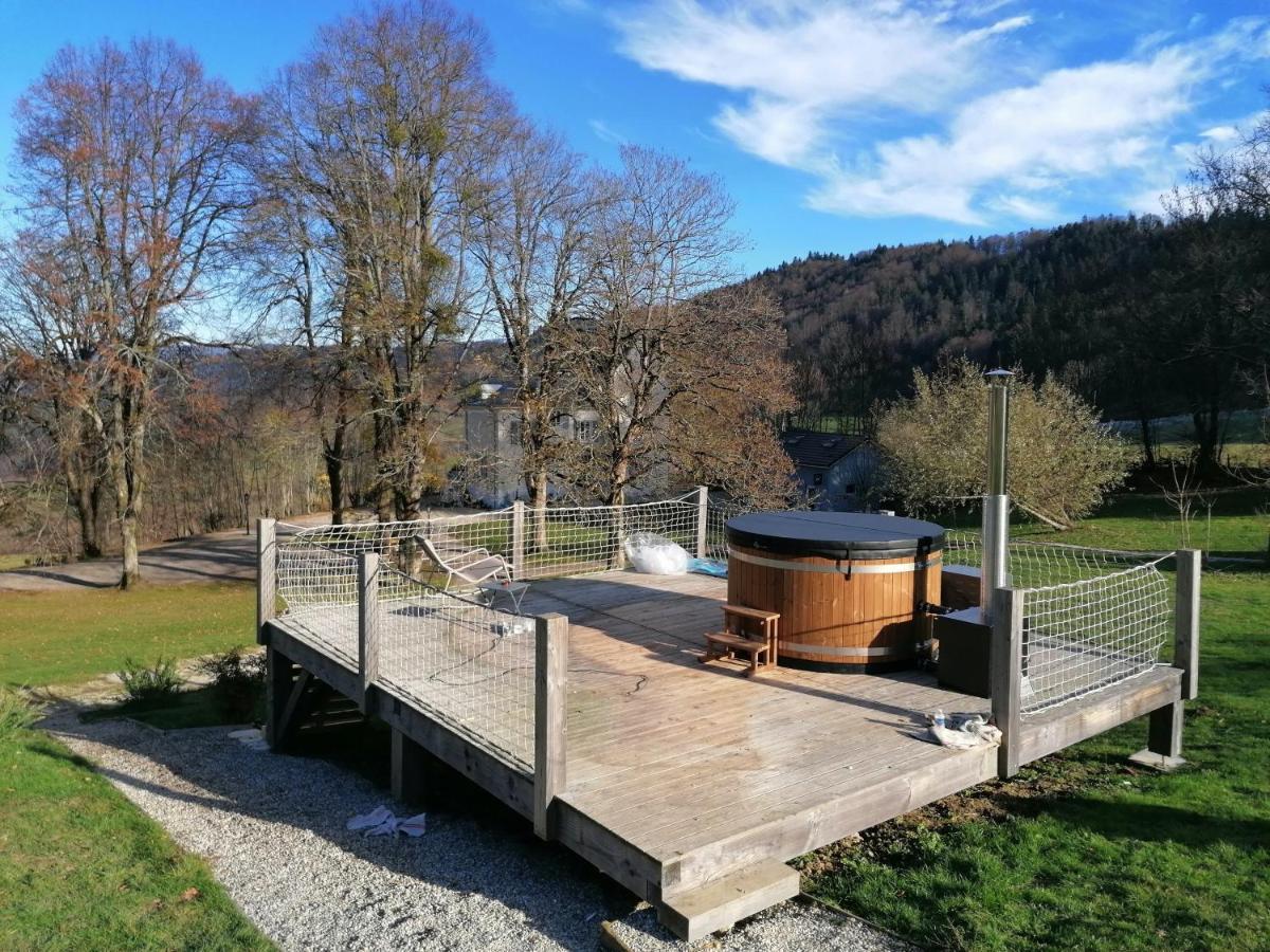 Monchateau Etoile, Hebergement Insolite Avec Spa Merlas Exterior photo